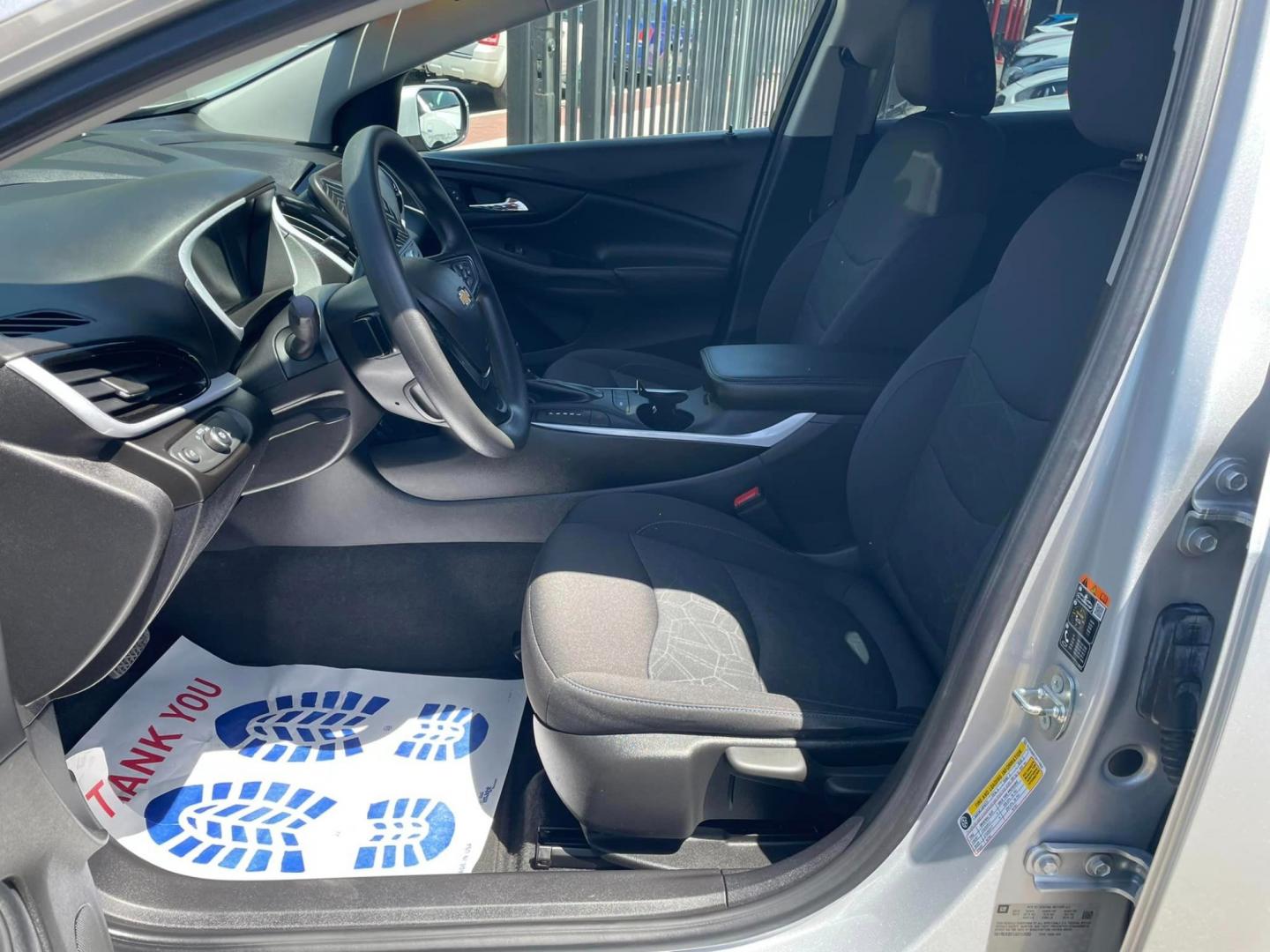 2018 SILVER /BLACK Chevrolet Volt LT (1G1RC6S57JU) with an 1.5L L4 DOHC 16V engine, CVT transmission, located at 744 E Miner Ave, Stockton, CA, 95202, (209) 944-5770, 37.956863, -121.282082 - Photo#6